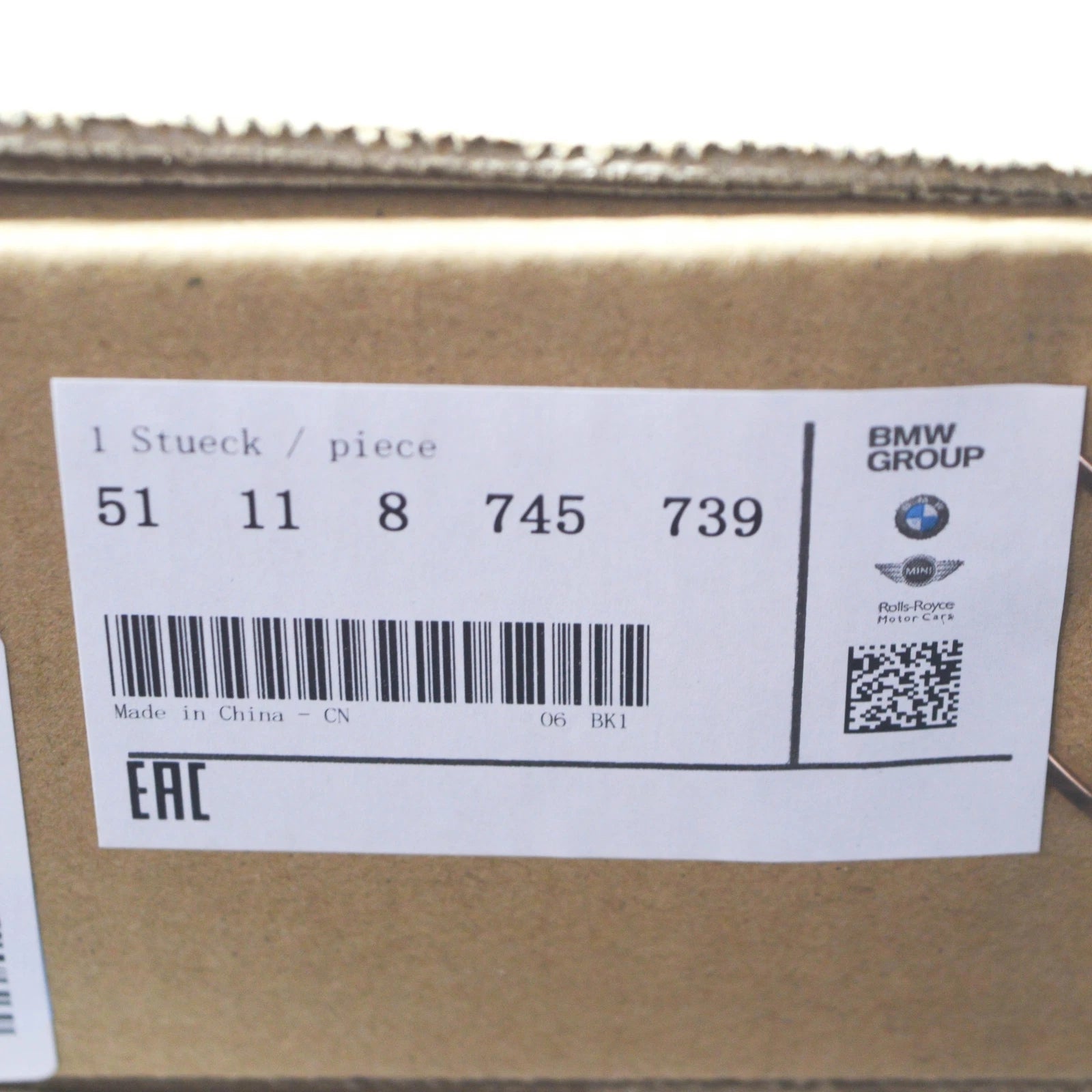 NEW BMW X7 G07 FRONT BUMPER LEFT FINISHER TRIM 51118745739 ORIGINAL