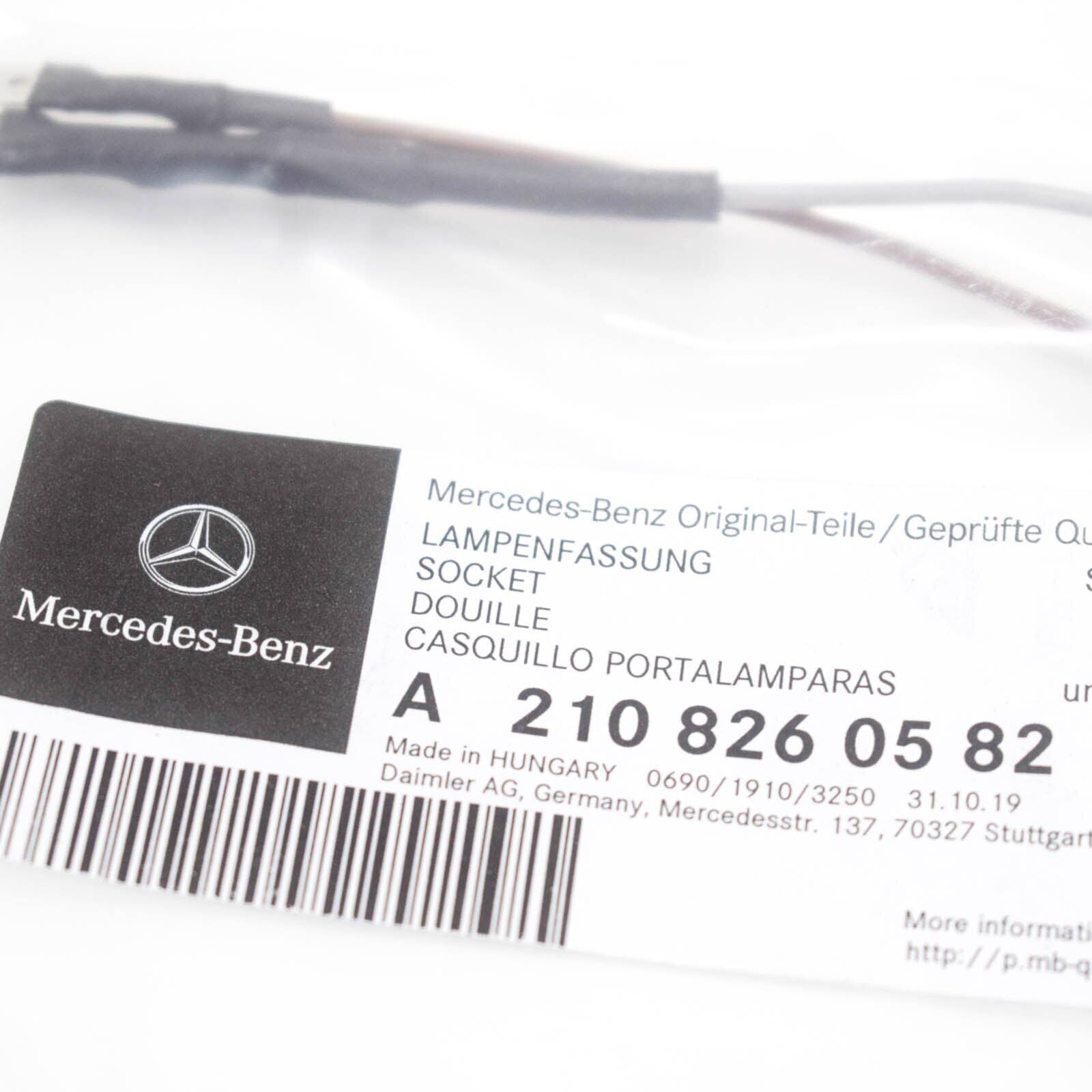 NEW MERCEDES-BENZ CLK C208 HEADLIGHT HEADLAMP SOCKET A2108260582 ORIGINAL