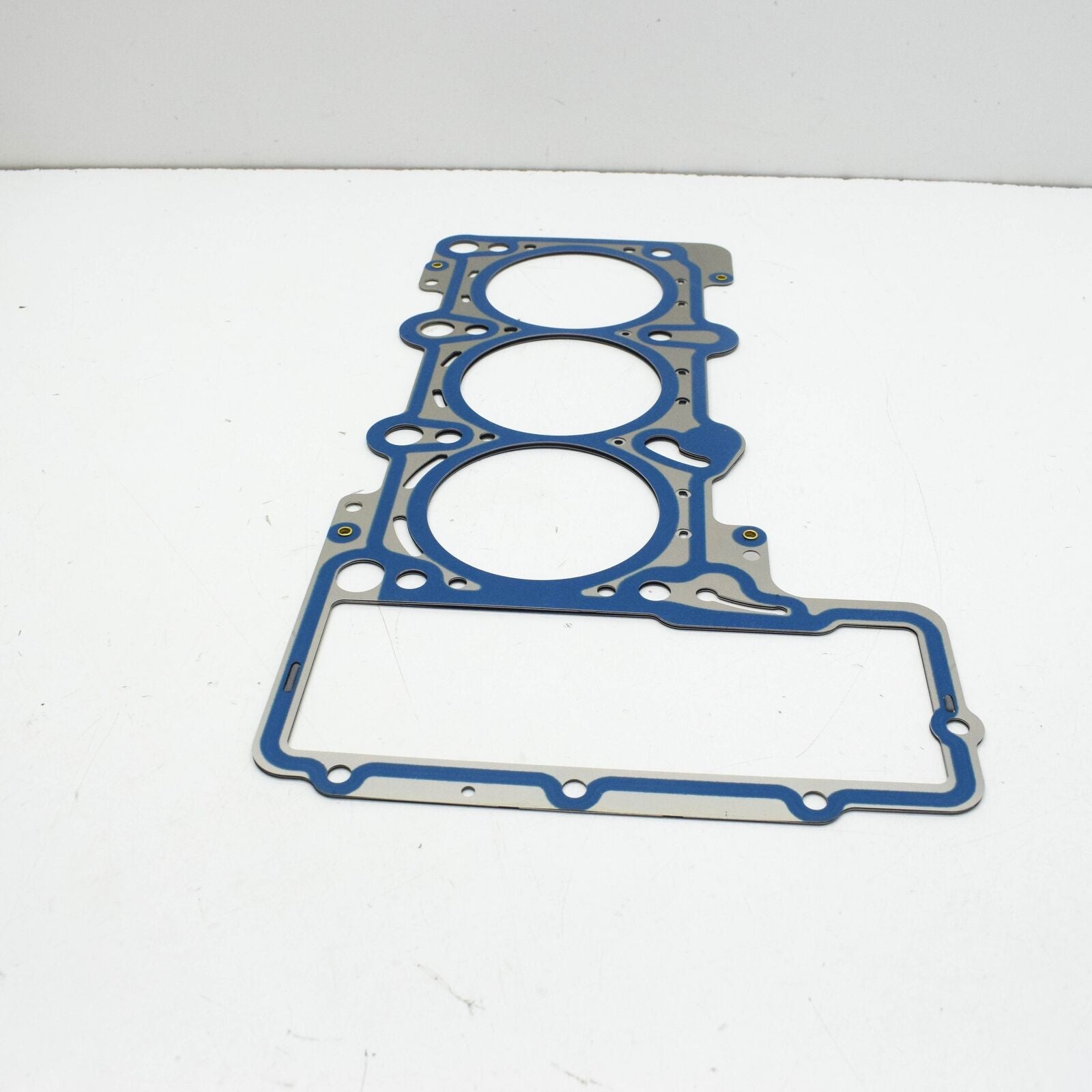 NEW VOLKSWAGEN TOUAREG 7P ENGINE CYLINDER HEAD COVER GASKET 06E103148BB ORIGINAL