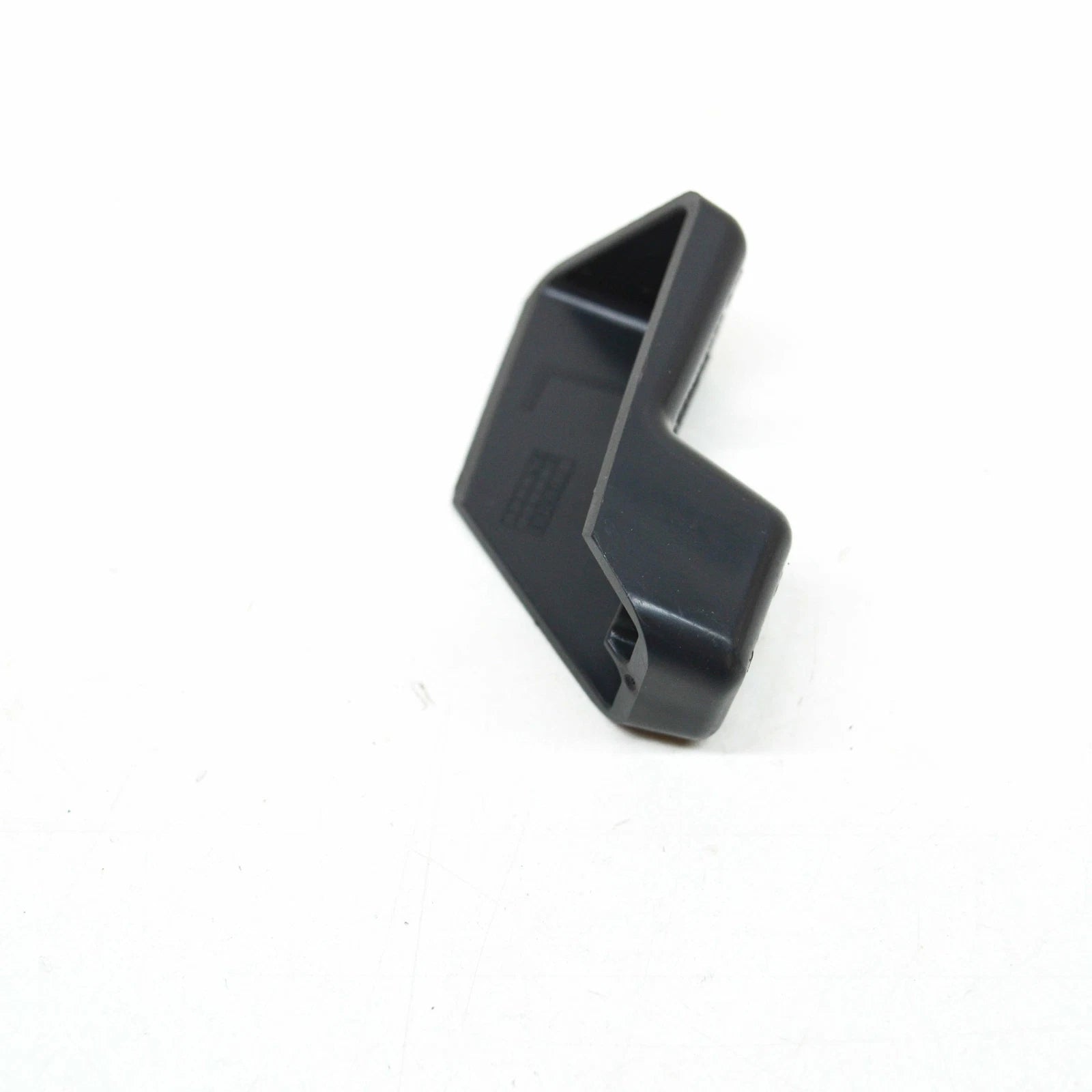 NEW AUDI Q3 8U FRONT BUMPER LEFT ADAPTER 8U0807409 ORIGINAL