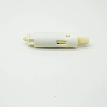 NEW VW TOUAREG 7P MK2 REAR TAIL LIGHT SECURING ELEMENT 7P6945300A ORIGINAL