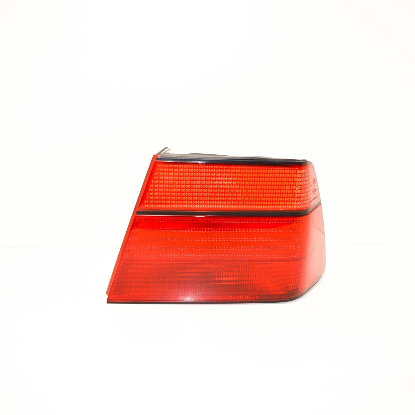 NEW BMW 8 E31 RIGHT REAR OUTER TAIL LIGHT 63218354270 ORIGINAL