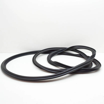 NEW AUDI Q5 8R REAR HATCH SEAL RUBBER 8R0827705E ORIGINAL