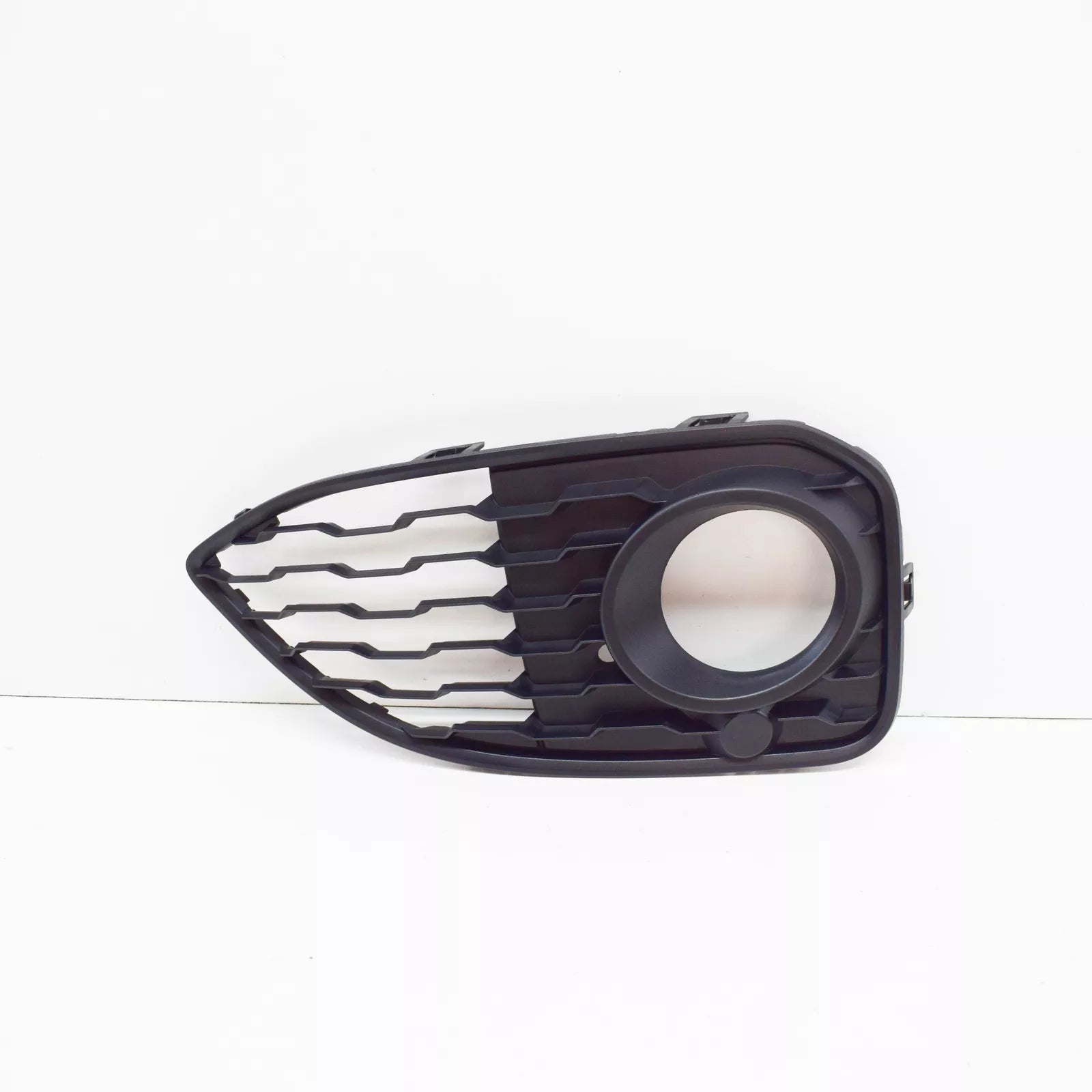 NEW BMW 1 F20 FRONT M BUMPER FOG LIGHT GRILLE RIGHT 51118060282 8060282