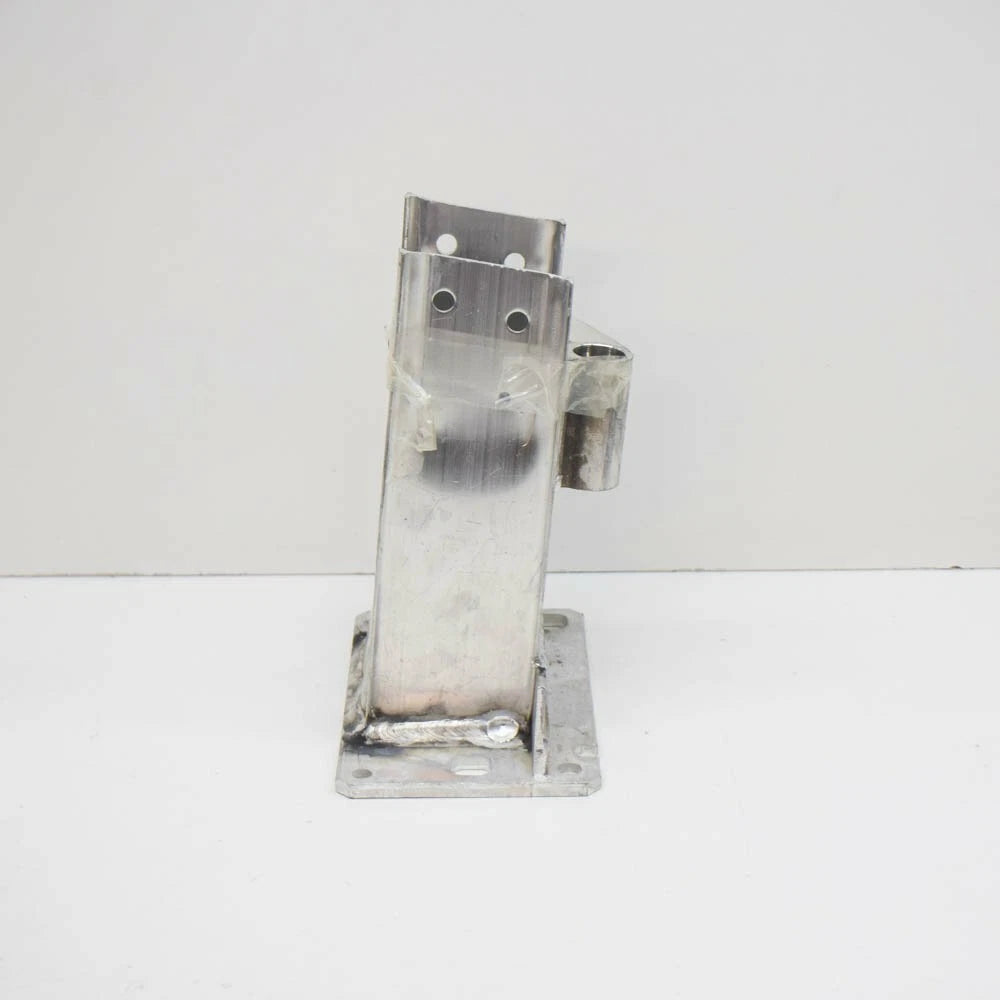 NEW AUDI A4 B8 FRONT RIGHT CRASH BAR BRACKET CARRIER 8K0807134D