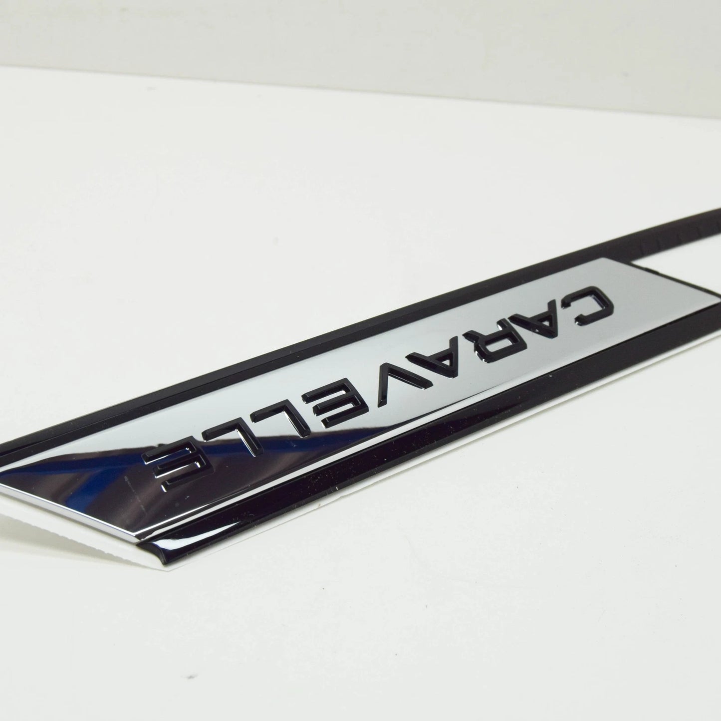 NEW VOLKSWAGEN TRANSPORTER T6 FURGON RIGHT WING BADGE 7LA853675KDPJ ORIGINAL