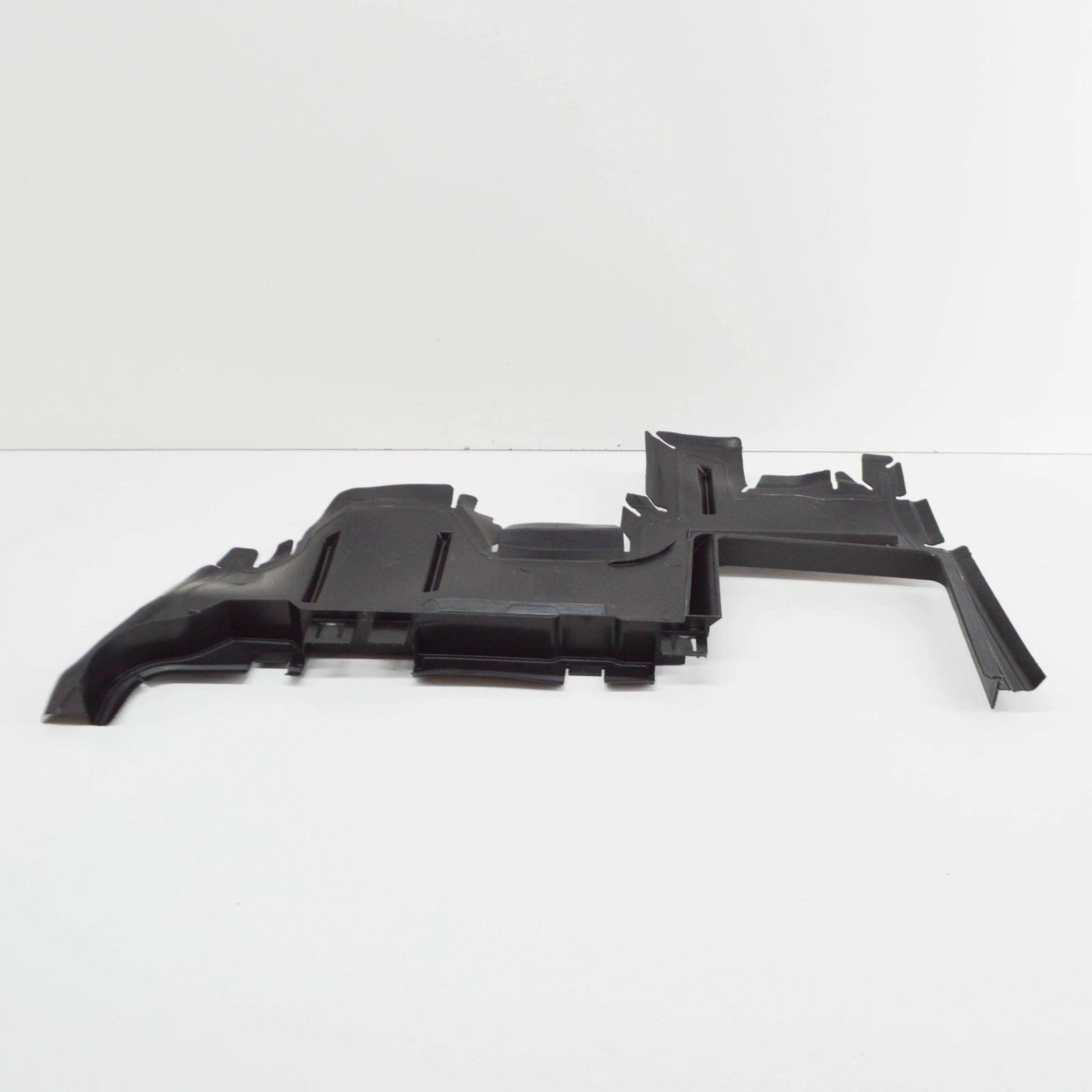 NEW AUDI A6 C7 RADIATOR RIGHT AIR GUIDE 4G0121284CB ORIGINAL