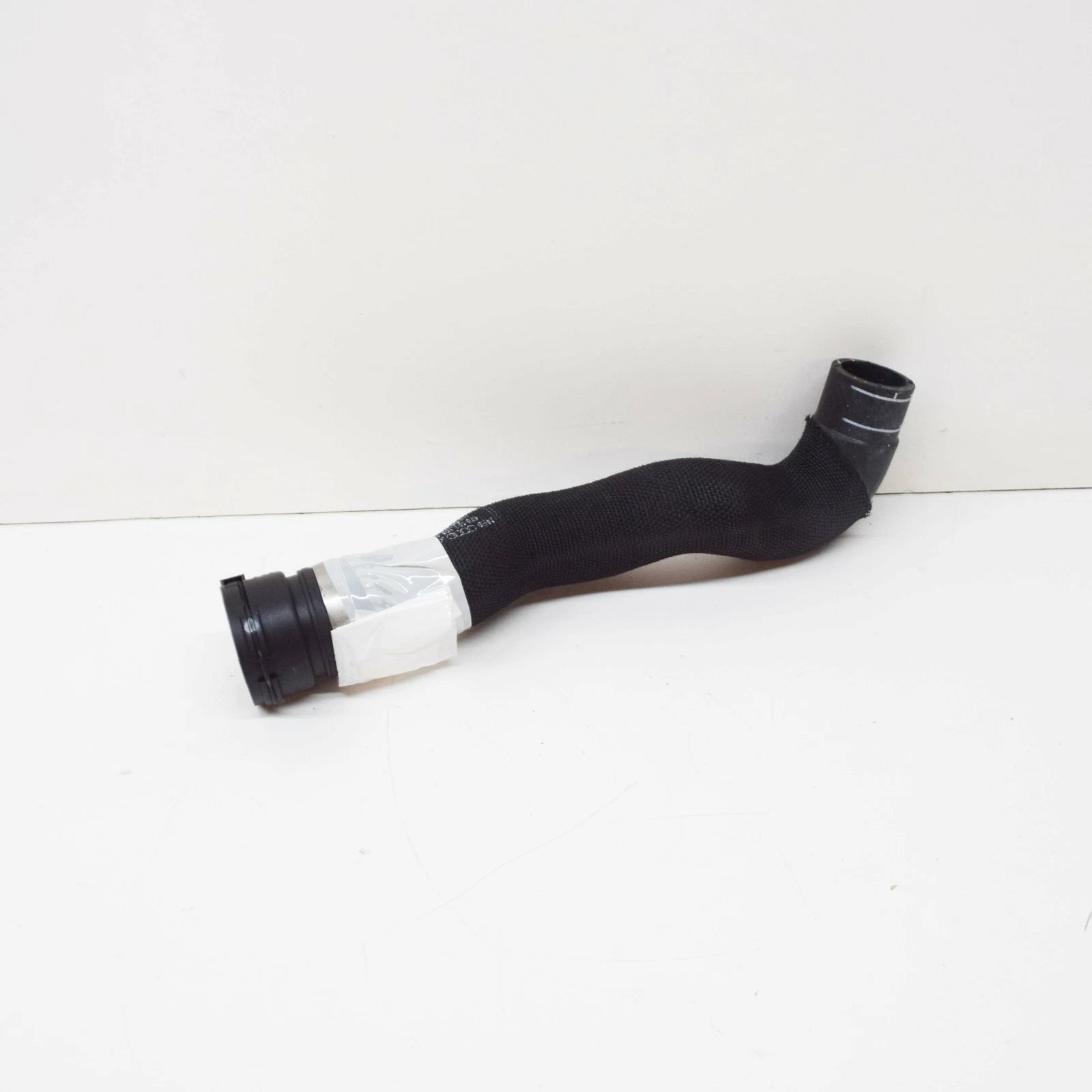 NEW AUDI A8 4H LOWER ENGINE COOLANT HOSES 4E0121101AC