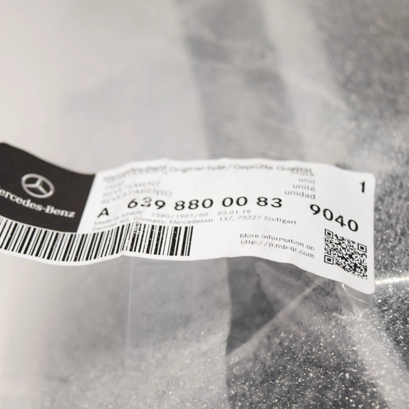 NEW MB VIANO W639 FRONT BUMPER RADIATOR GRILLE A63988000839040 ORIGINAL