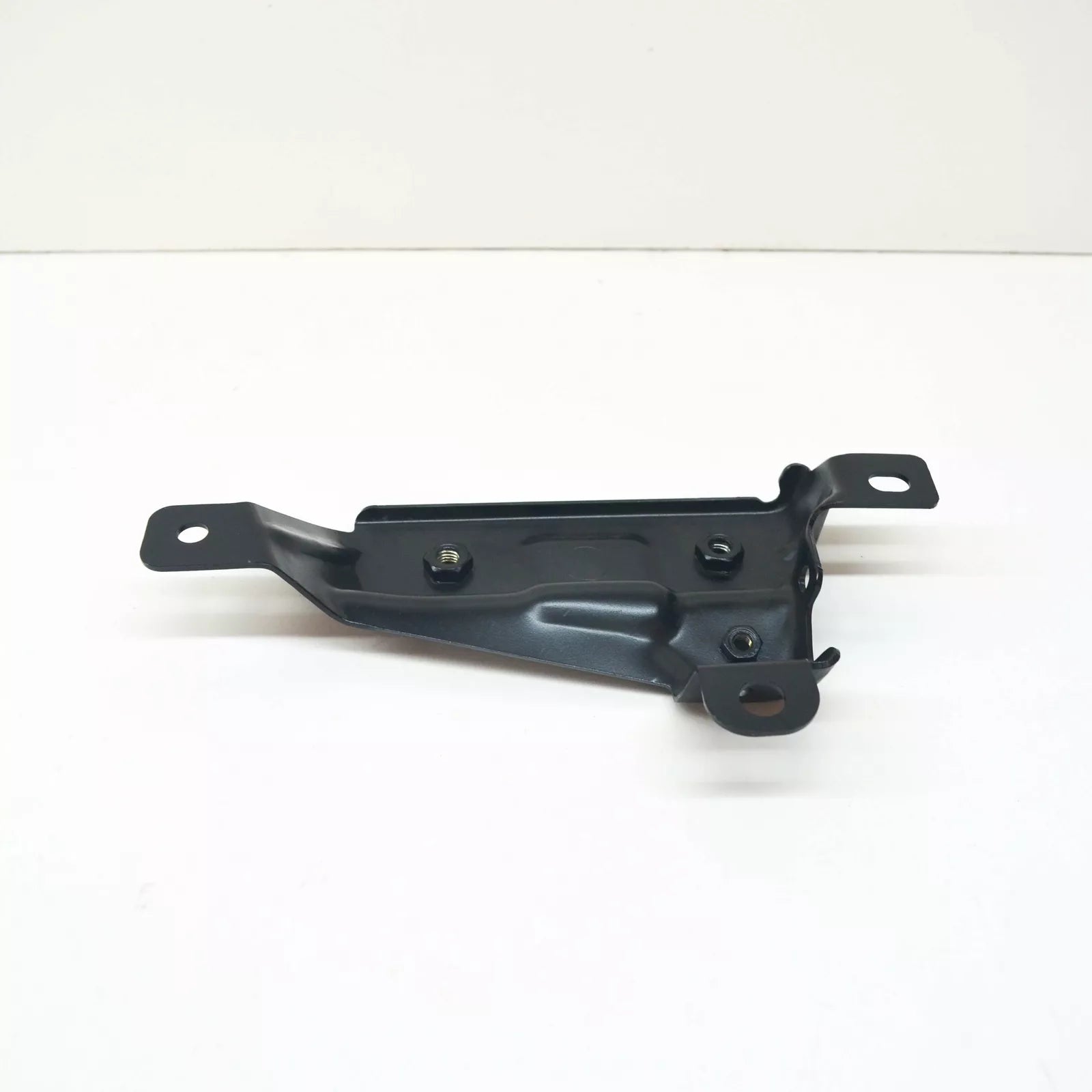 NEW MB SLS AMG C197 FRONT RIGHT BONNET HINGE BRACKET A1976300236 ORIGINAL