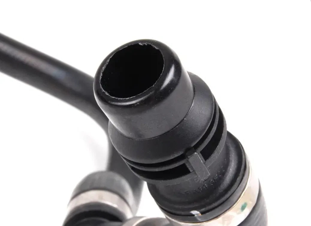 NEW BMW 5 E60 COOLANT RETURN HOSE 17127560160 7560160 ORIGINAL