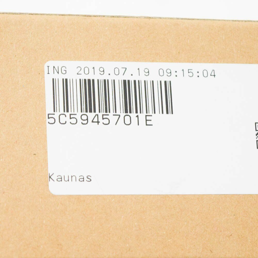 NEW VW BEETLE CABRIO A5 REAR BUMPER LEFT SIDE REFLECTOR 5C5945701E ORIGINAL