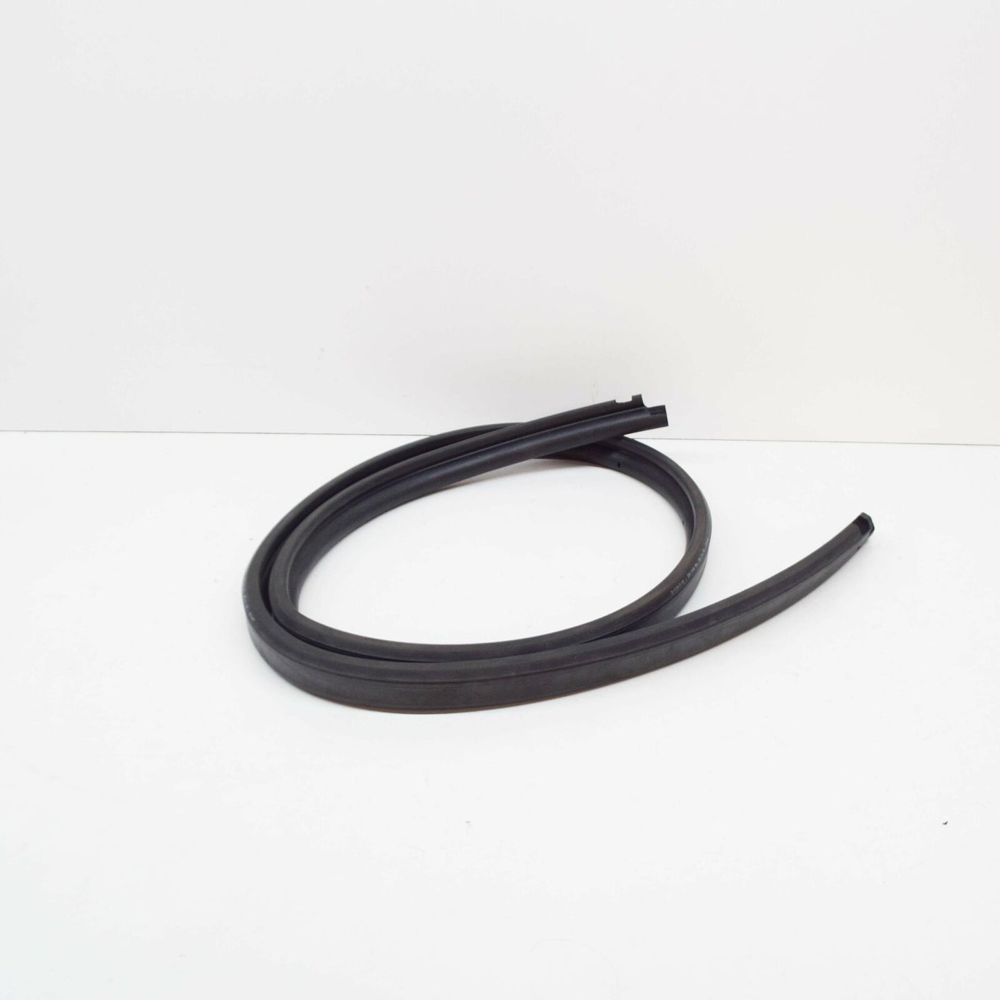 NEW MERCEDES-BENZ SLK R170 FRONT LEFT DOOR GASKET SEAL A1707270330 ORIGINAL