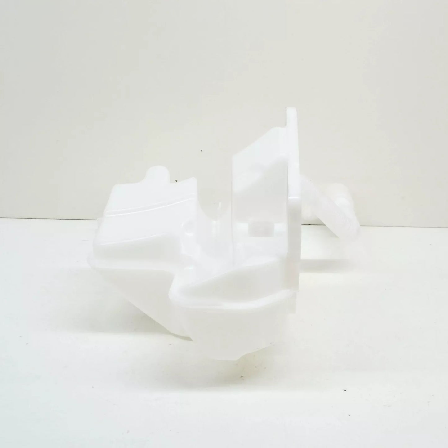 NEW VOLKSWAGEN TIGUAN AD MK2 WINDSHIELD WASHER RESERVOIR TANK 5NA955453A