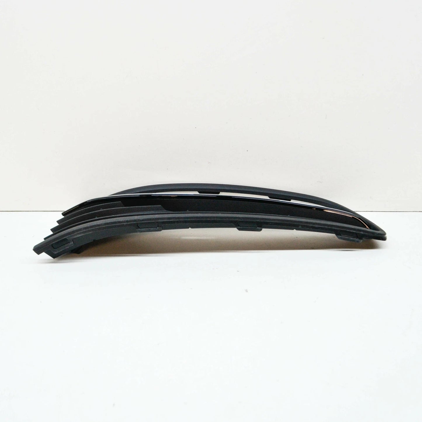 NEW VW POLO MK5 6R FRONT LEFT FOG LIGHT GRILLE 6C0854661BRYP