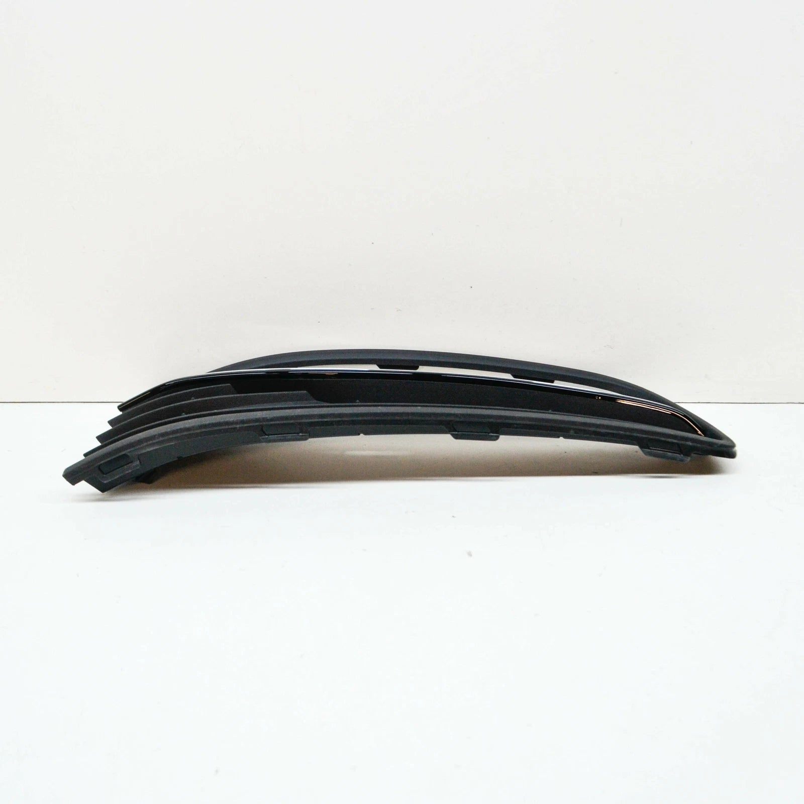 NEW VW POLO MK5 6R FRONT LEFT FOG LIGHT GRILLE 6C0854661BRYP