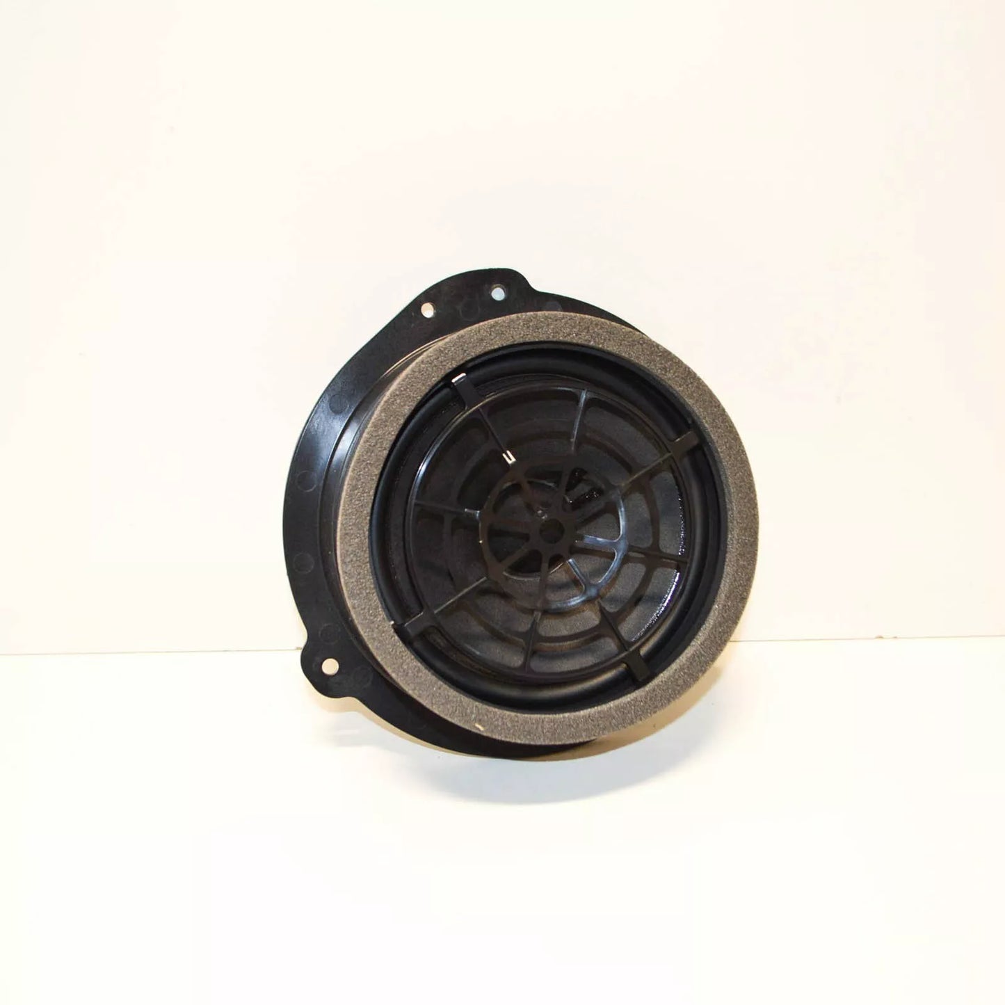 NEW AUDI A4 B9 REAR DOOR SPEAKER 8W5035411A ORIGINAL