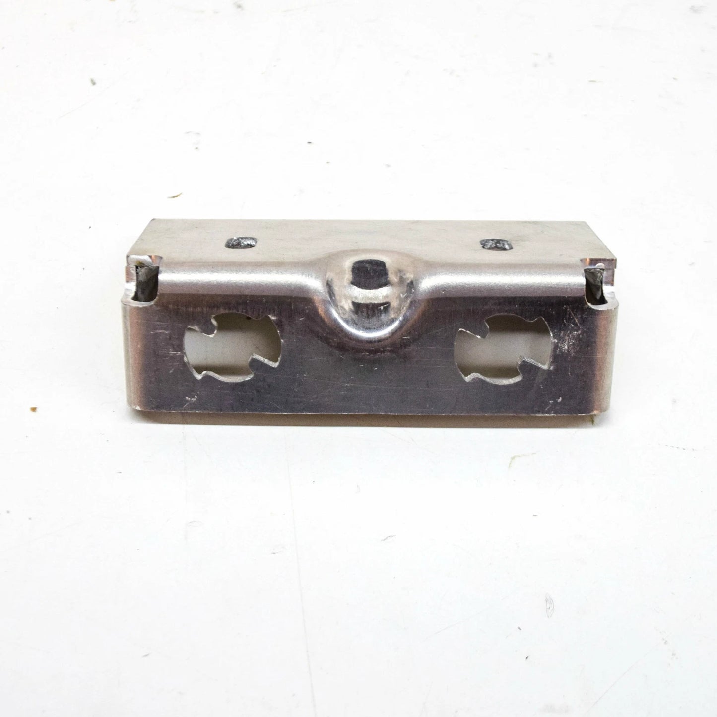 NEW MERCEDES-BENZ AMG GT C190 CROSSMEMBER TO CONSOLE BRACKET A1906252000