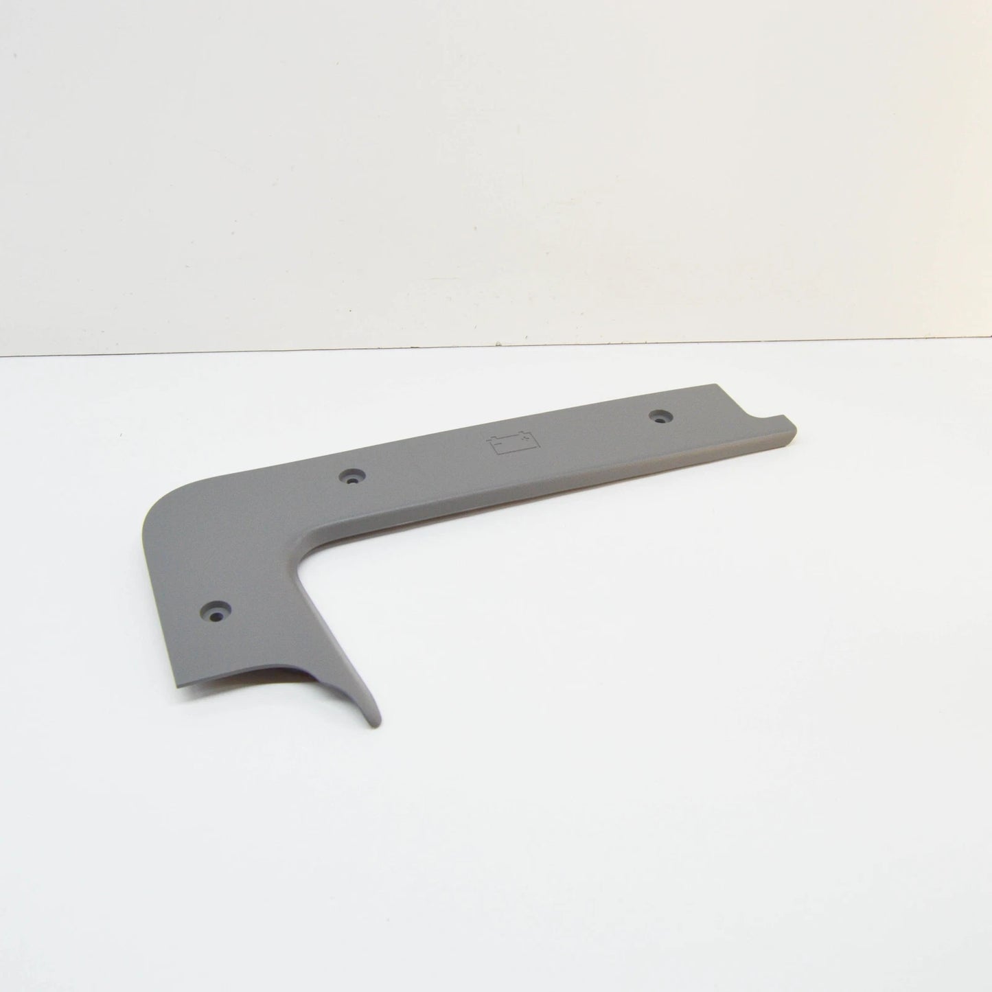 NEW MB SPRINTER W906 FRONT LEFT INSIDE ENTRANCE COVER A90668605077J69 ORIGINAL