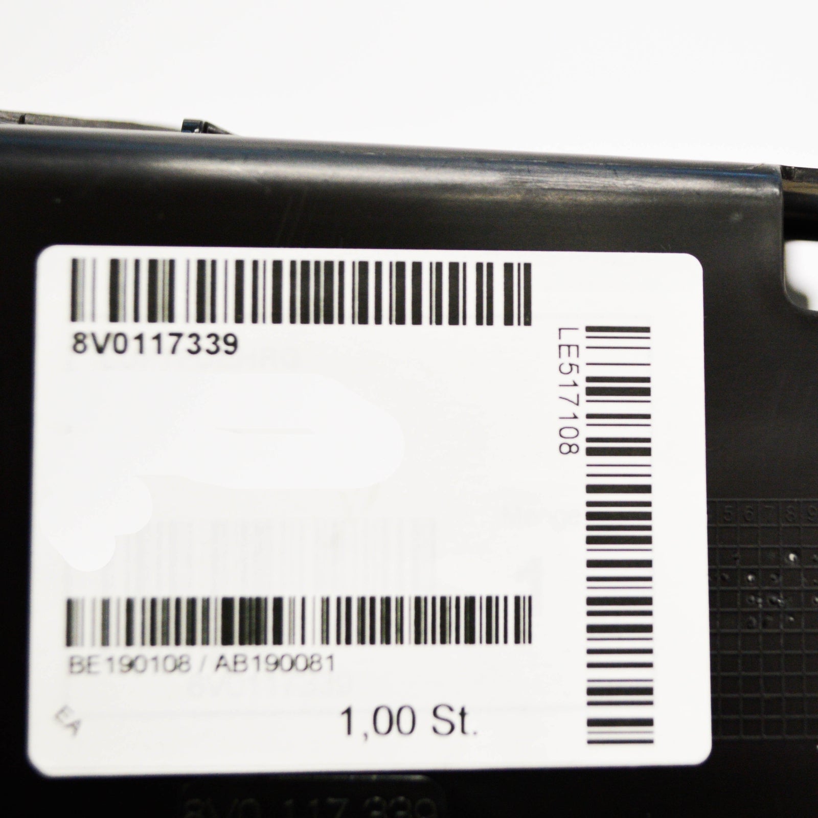 NEW AUDI A3 S3 8V AIR DUCT 8V0117339 ORIGINAL