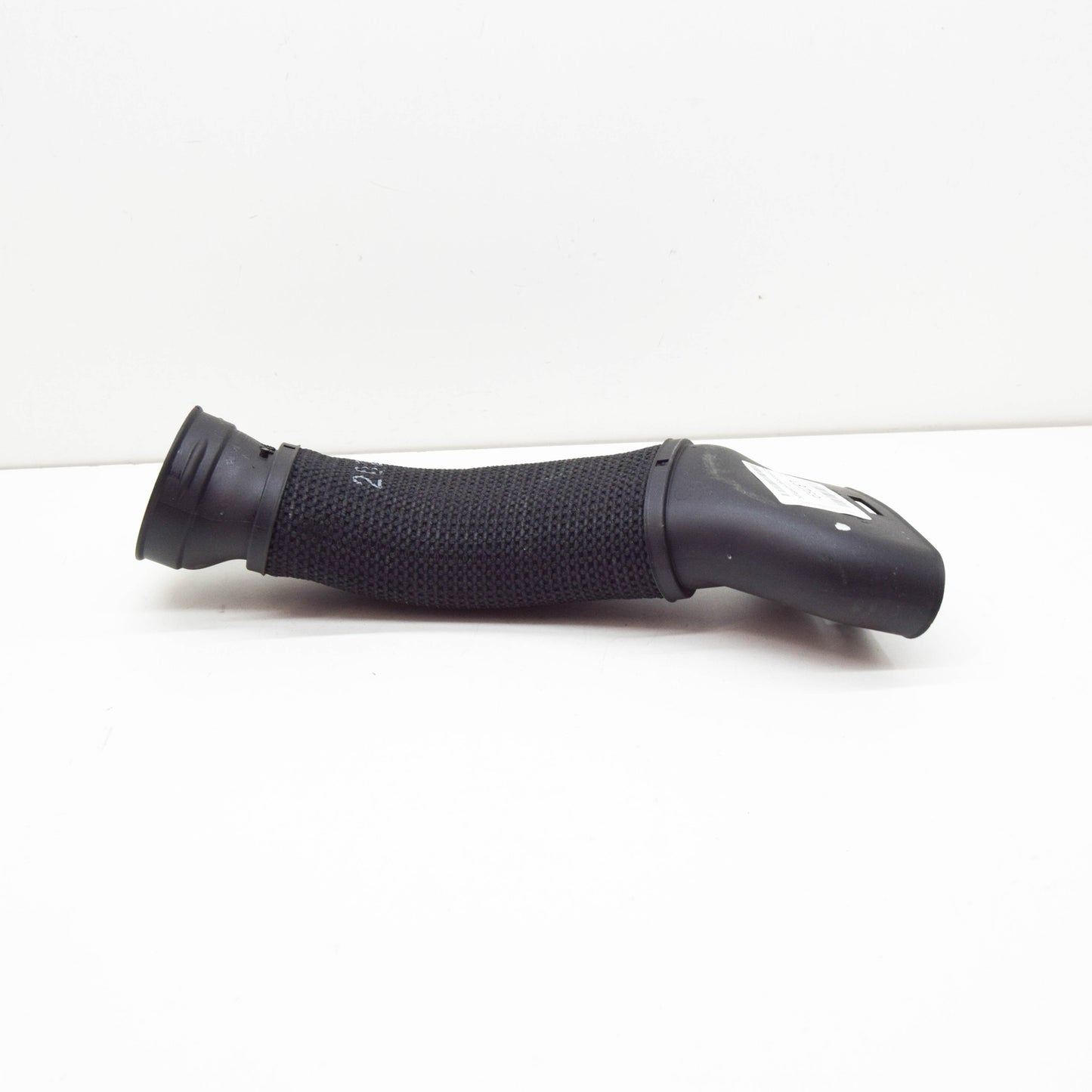 NEW MERCEDES-BENZ CLS C219 RIGHT AIR INTAKE HOSE A2720900082 2008 ORIGINAL