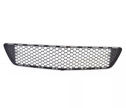 NEW MB C-CLASS W204 FRONT AMG BUMPER LOWER CENTER GRILLE A2048850453 ORIGINAL