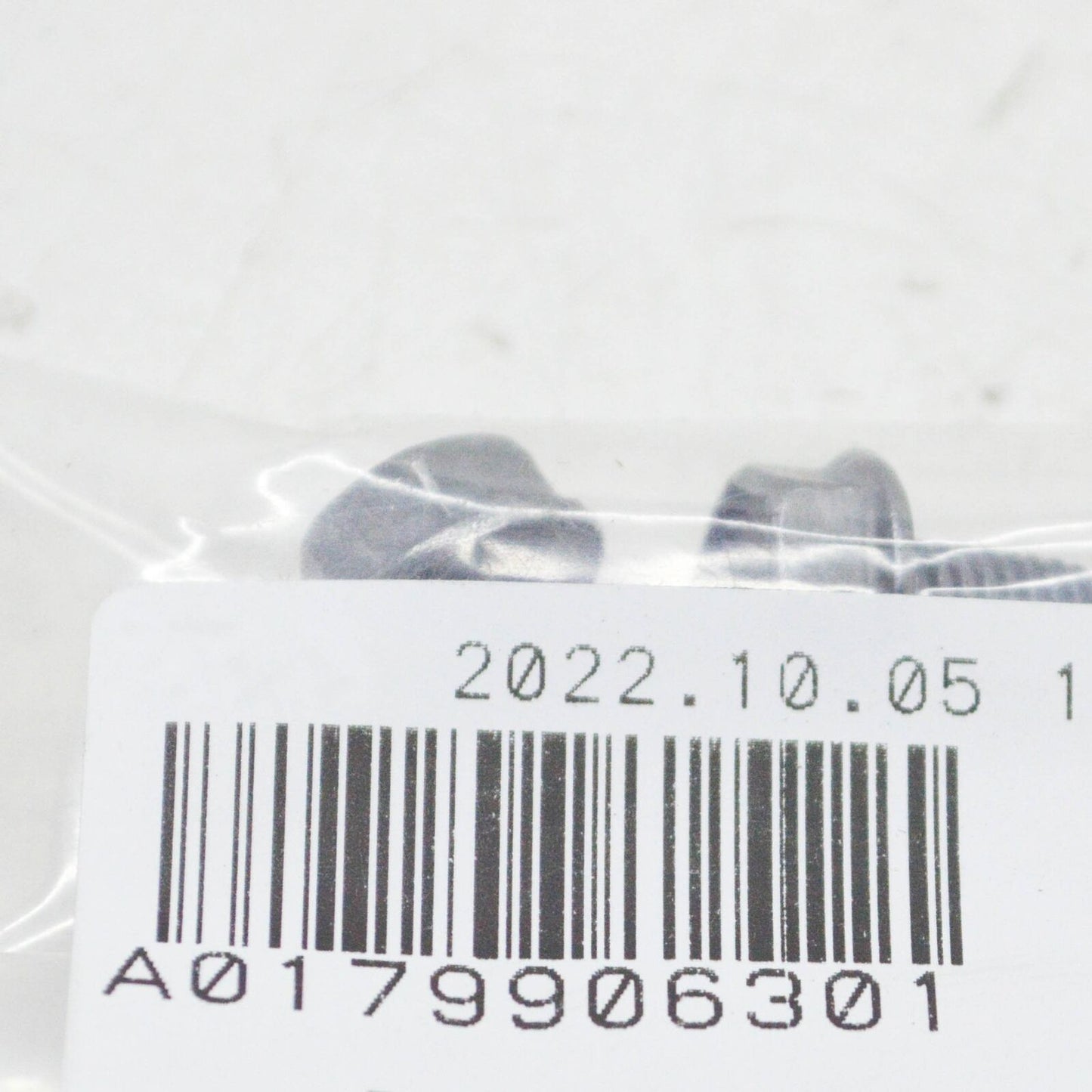 NEW MERCEDES-BENZ C W204 ROOF FRAME BOLT A0179906301 ORIGINAL