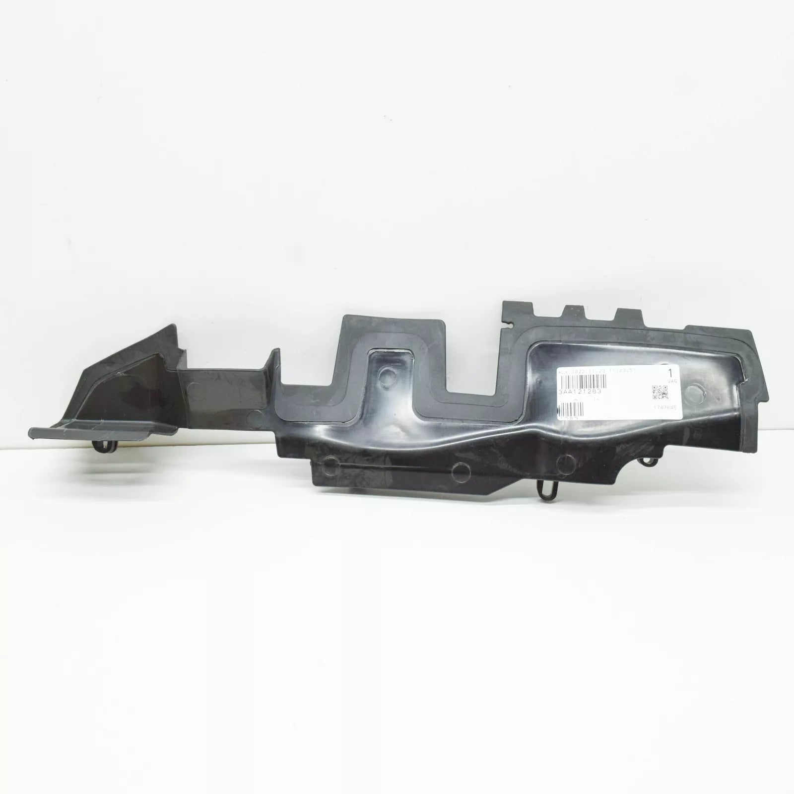 NEW VW PASSAT VARIANT B7 RADIATOR LEFT AIR GUIDE AIR DEFLECTOR 3AA121283