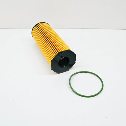 NEW AUDI Q7 4L OIL FILTER 057115561M 3.0 DIESEL ORIGINAL