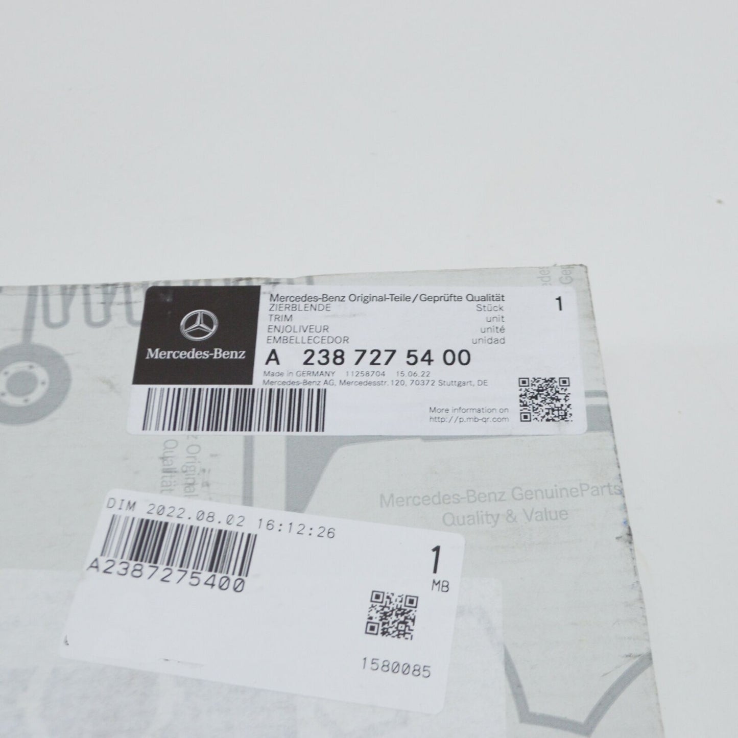 NEW MB E C238 FRONT RIGHT DOOR MIRROR TRIANGLE CAP A2387275400 ORIGINAL