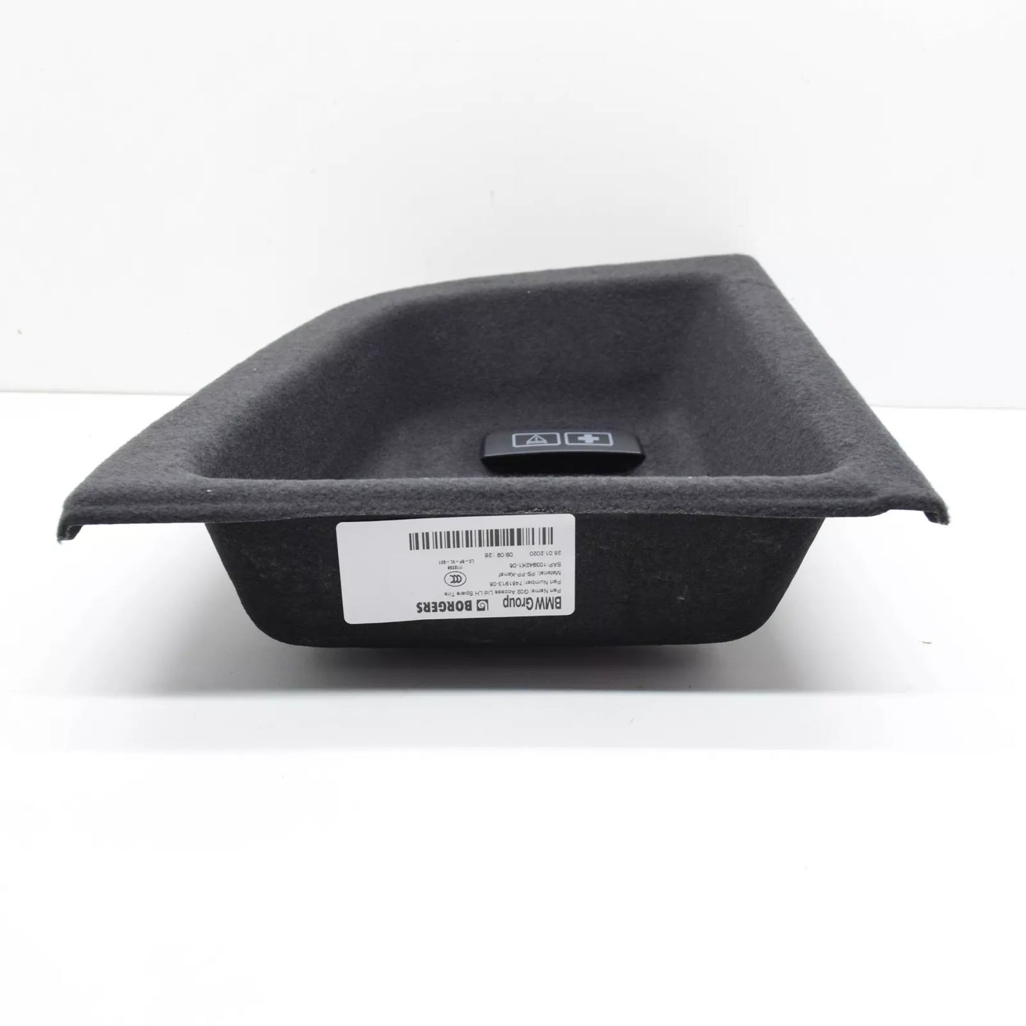 NEW BMW X4 G02 REAR LEFT LOWER REARWARD INTERIOR FLAP 51477481913 ORIGINAL