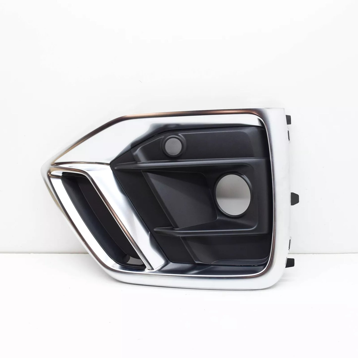 NEW AUDI Q5 FY FRONT BUMPER RIGHT AIR GUIDE GRILLE 80F807680COX