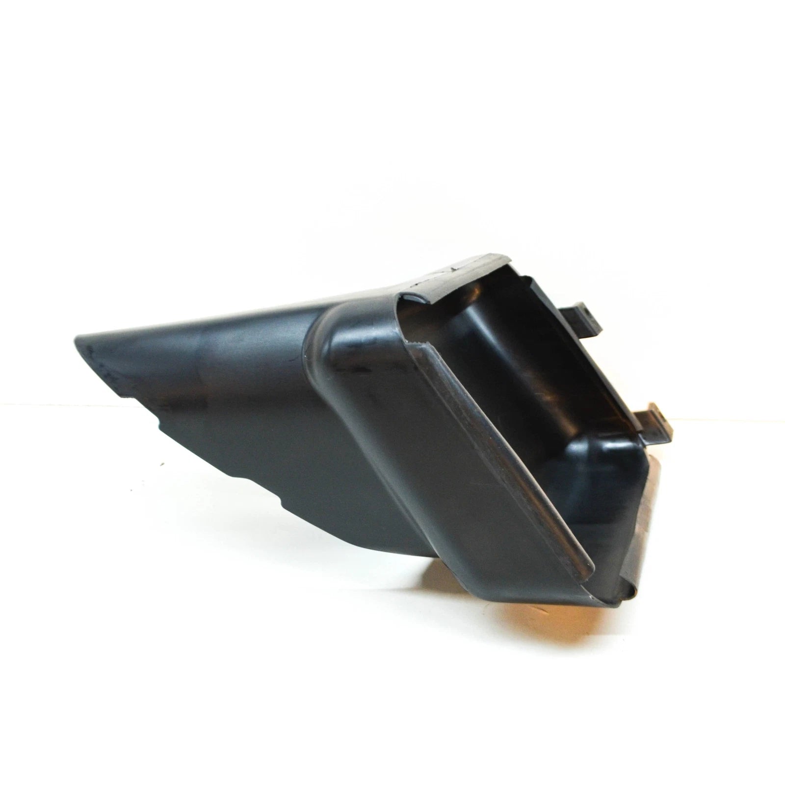 NEW BMW X3 F25 OIL COOLER RIGHT AIR DUCT M 51748057278 8057278 2015 ORIGINAL