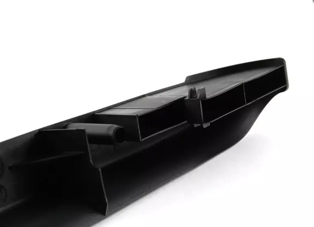 NEW BMW 3 E46 FRONT LEFT SEAT RAIL TRIM 52108226431 8226431 ORIGINAL