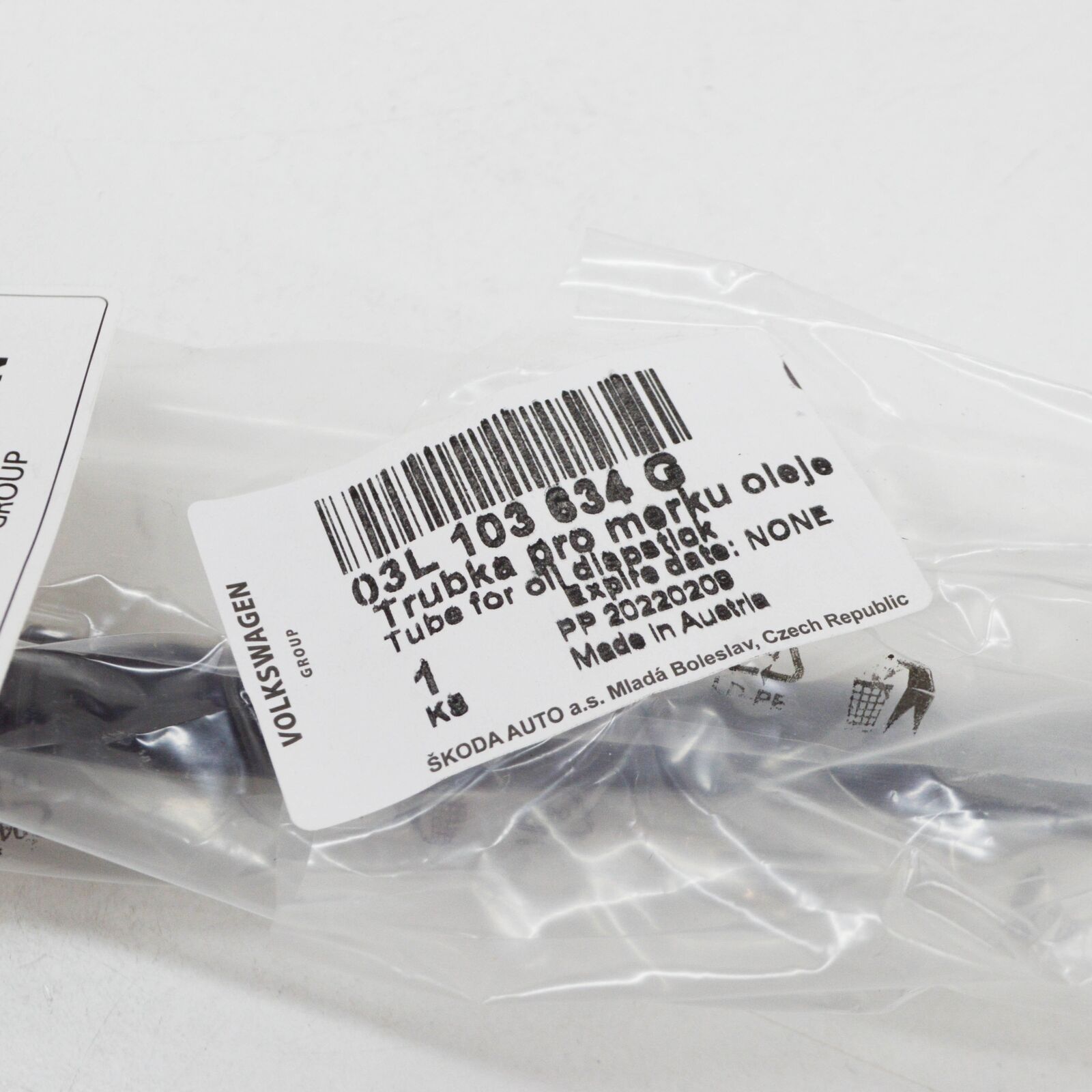 NEW AUDI A1 8X OIL DIPSTICK TUBE 03L103634G ORIGINAL