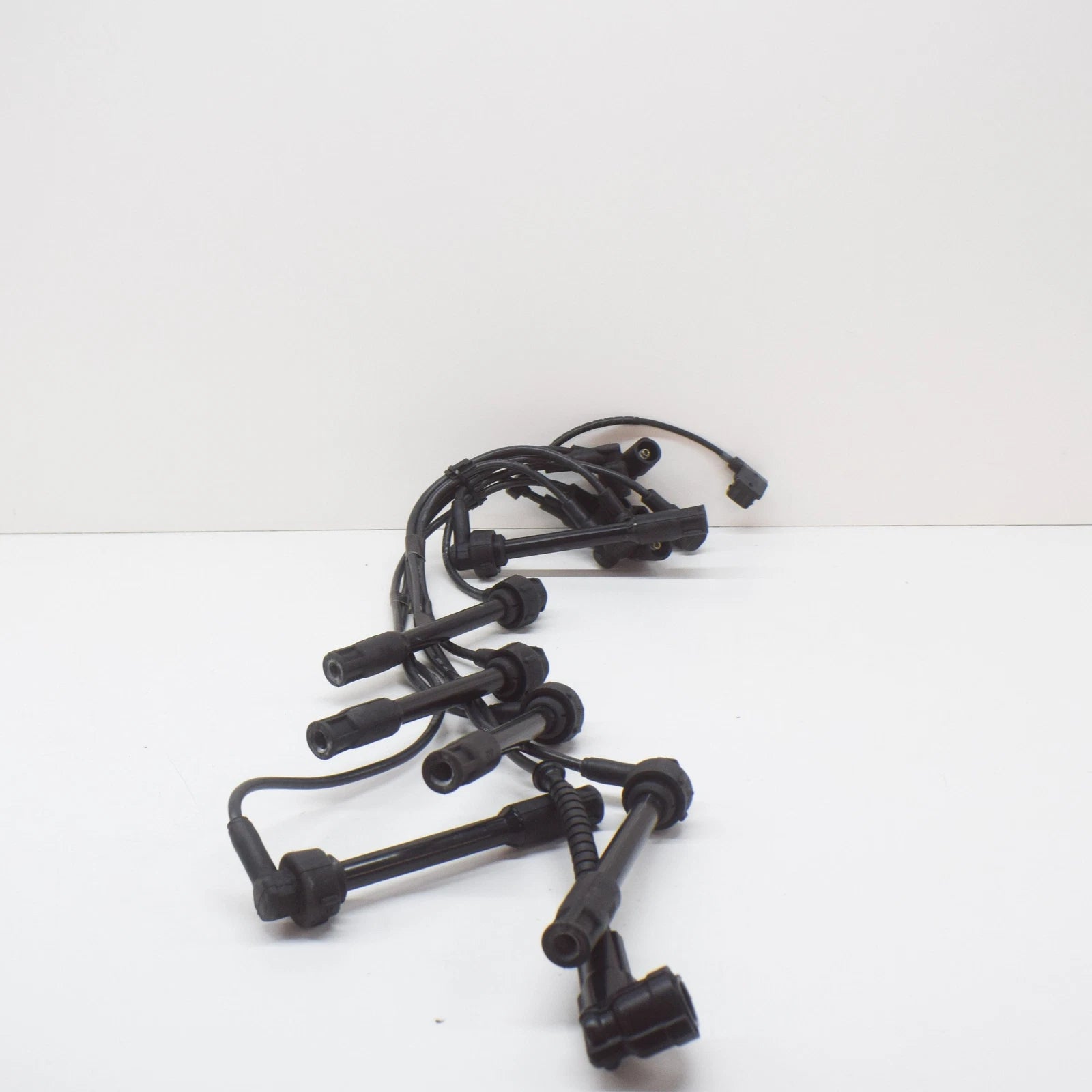 NEW BMW M5 E34 IGNITION WIRING 12121312680 1312680 ORIGINAL