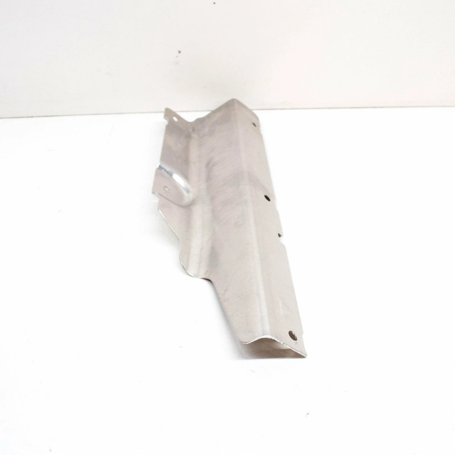 NEW BMW 5 G30 FRONT LEFT INNER CENTER FLOOR PAN HEAT SHIELD 51487340213 ORIGINAL