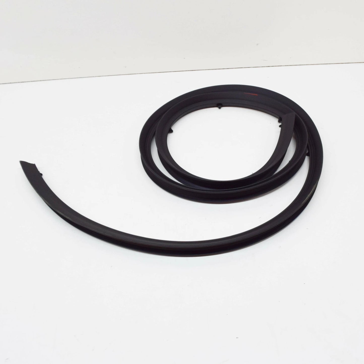 NEW VOLKSWAGEN GOLF MK6 3 DOORS FRONT LEFT OUTER DOOR SEAL 5K3837675A