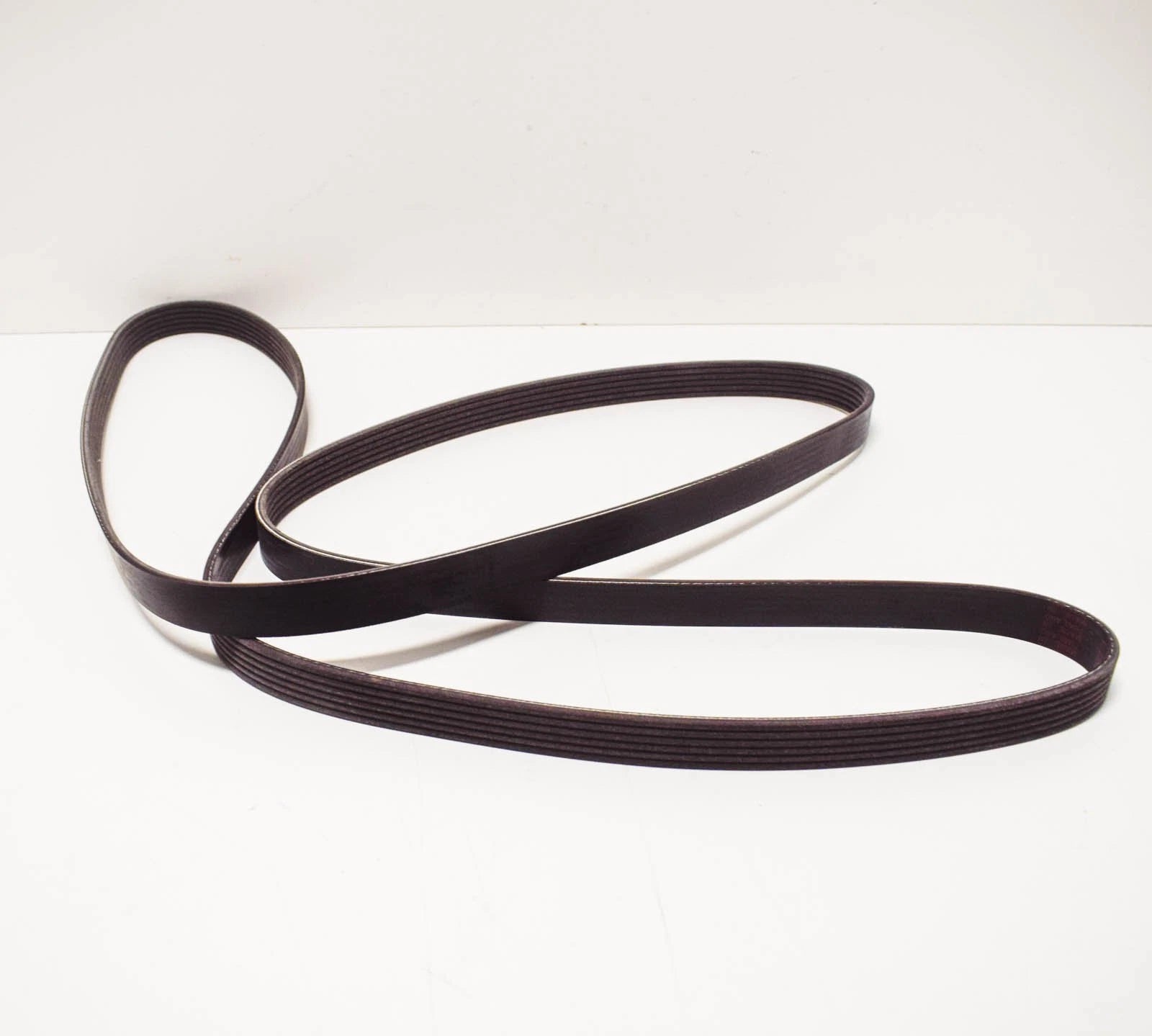 NEW AUDI A4 B8 3.0TFSI AUXILIARY DRIVE BELT 06E903137T