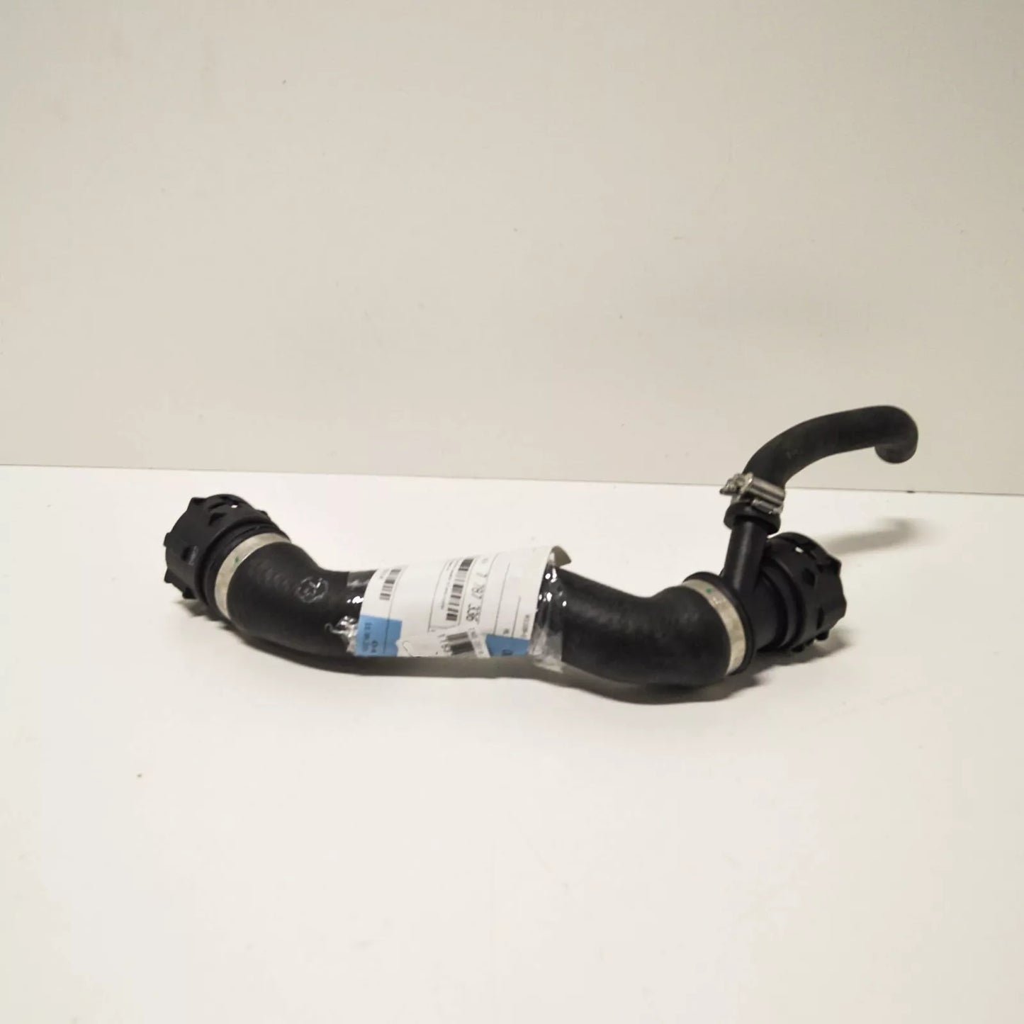 NEW BMW 5 E39 COOLING SYSTEM WATER HOSE 11537787336 7787336 ORIGINAL
