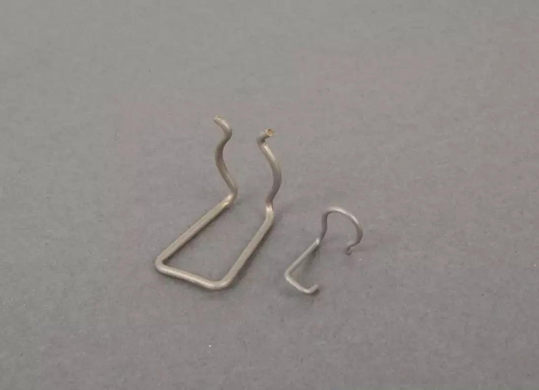 NEW BMW X6 E71 FRONT SEAT CYLINDER 7068057 52107068057 ORIGINAL