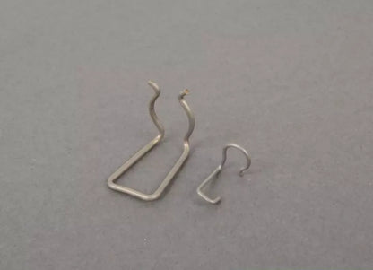 NEW BMW X6 E71 FRONT SEAT CYLINDER 7068057 52107068057 ORIGINAL