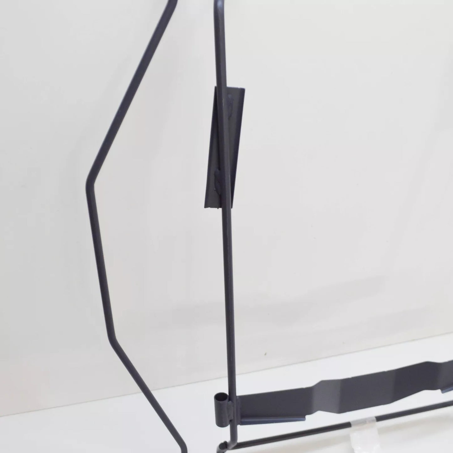 NEW MB SPRINTER W906 SPARE WHEEL CARRIER MOUNTING BRACKET A9064001141 ORIGINAL