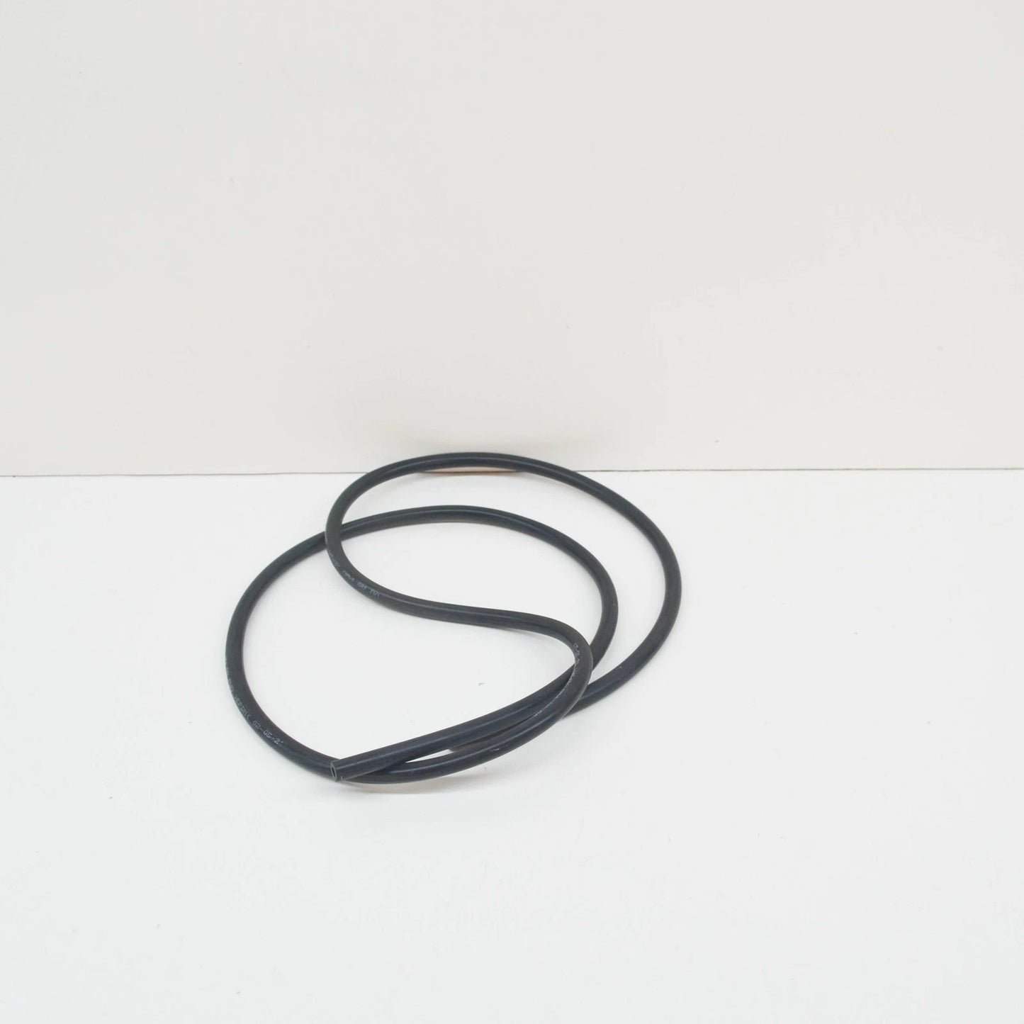 NEW AUDI Q3 8U WINDSHIELD WASHER HOSE 3.8X2.1 2D0955962 ORIGINAL