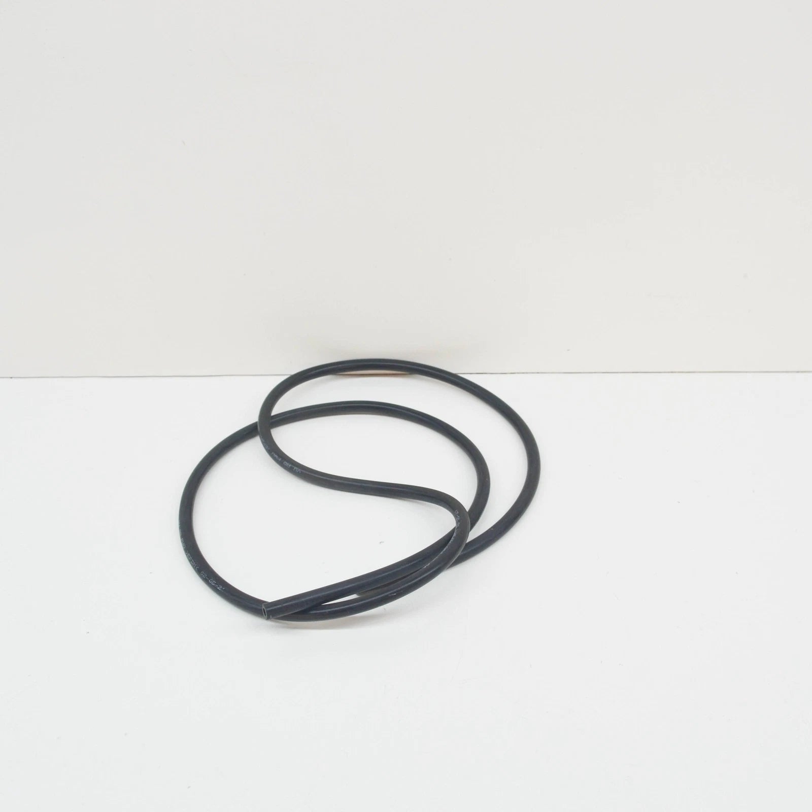 NEW AUDI Q3 8U WINDSHIELD WASHER HOSE 3.8X2.1 2D0955962 ORIGINAL