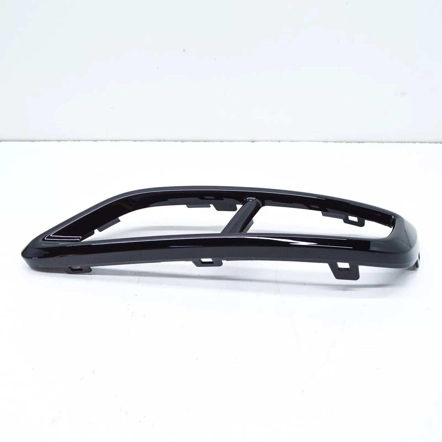 NEW VOLKSWAGEN TIGUAN AD1 REAR LEFT EXHAUST TAILPIPE TRIM 5NN807833D041
