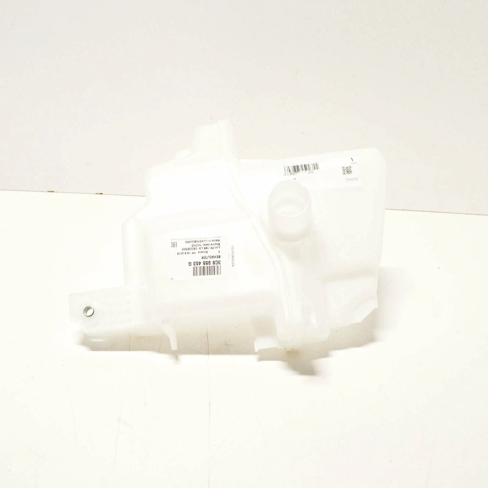 NEW VOLKSWAGEN CC WASHER FLUID RESERVOIR TANK 3C8955453G