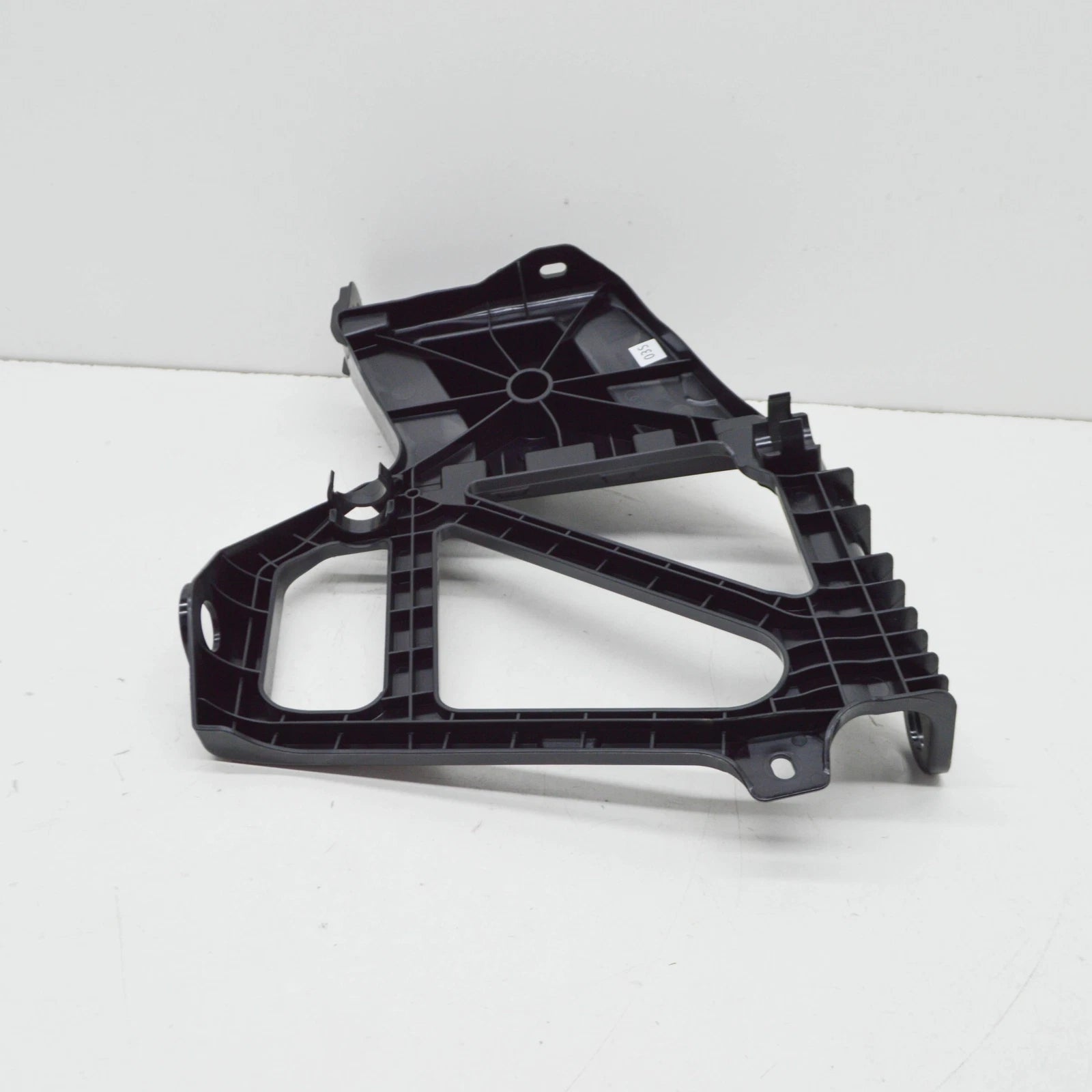 NEW AUDI Q5 FY ADDITIONAL COOLANT RADIATOR HOLDER 80A121261P