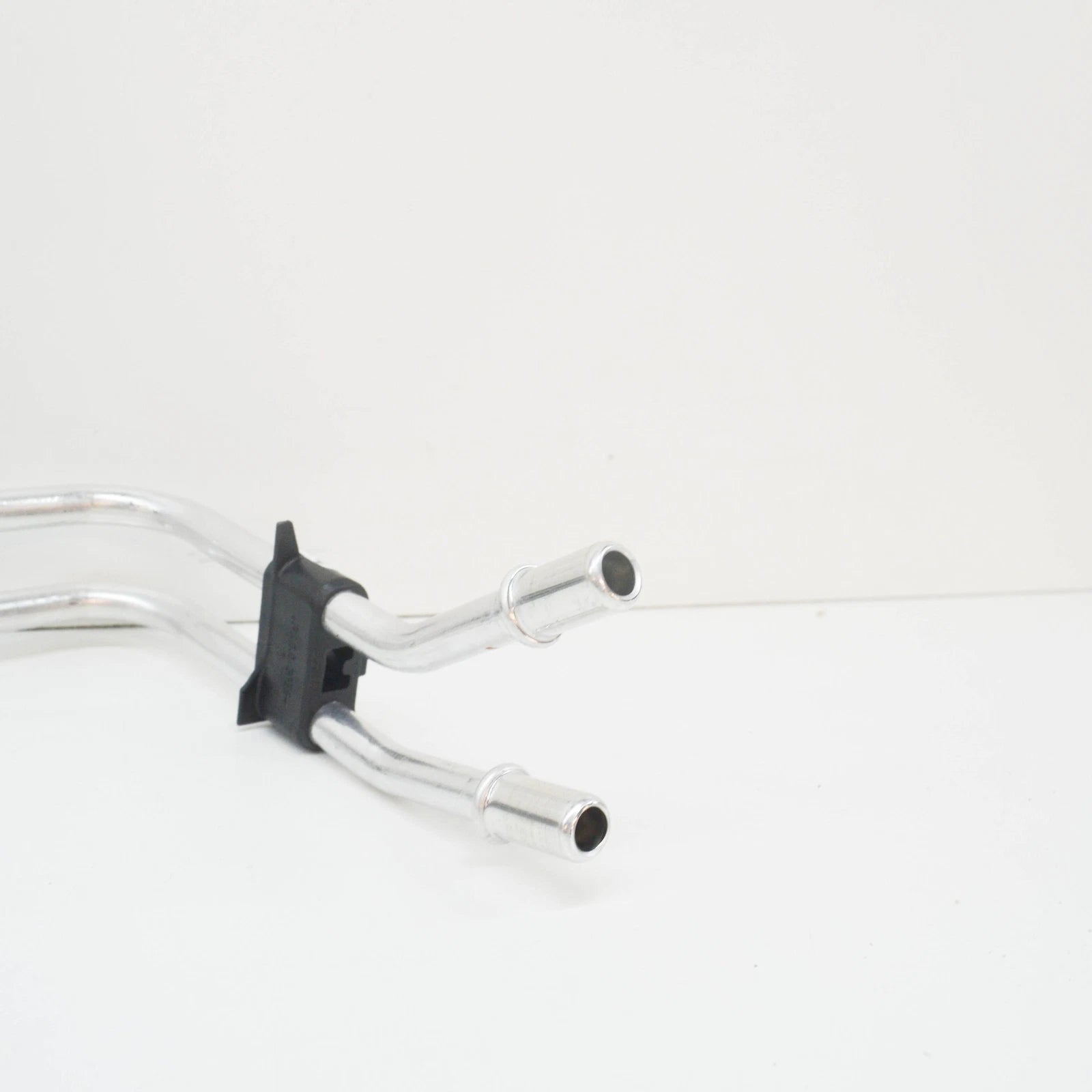 NEW BMW 1 E87 POWER STEERING COOLER 17117522119 7522119 ORIGINAL