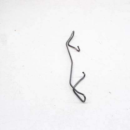 NEW AUDI A1 8X FRONT BRAKE CALIPER RETAINING SPRING 1K0615269 ORIGINAL